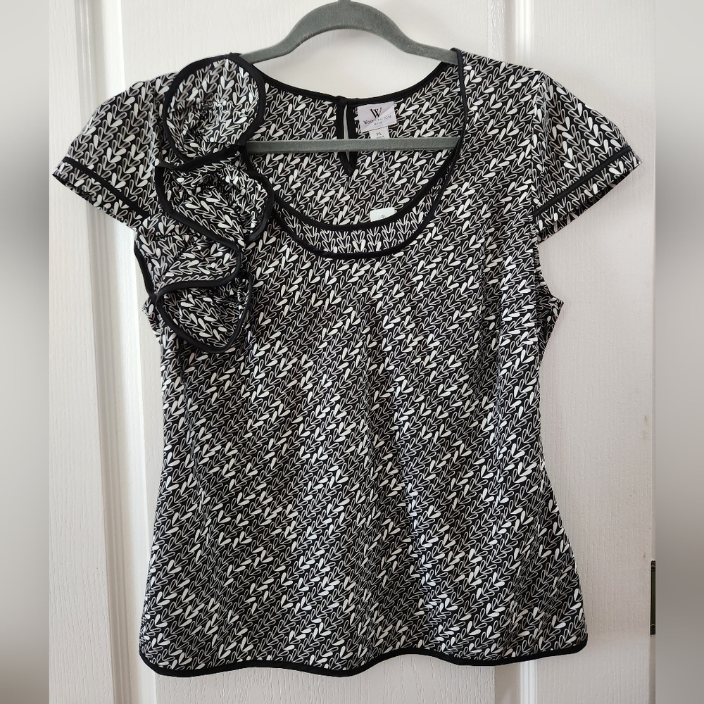 Worthington Petiteâ Short Sleeve Scoop Neck Black/White Size PL